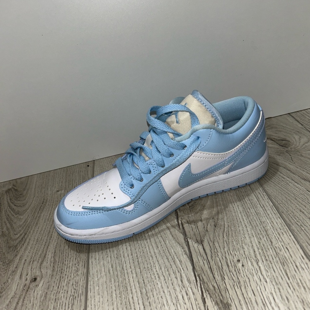 NEVER WORN Nike JORDANS Blue and White Sneakers